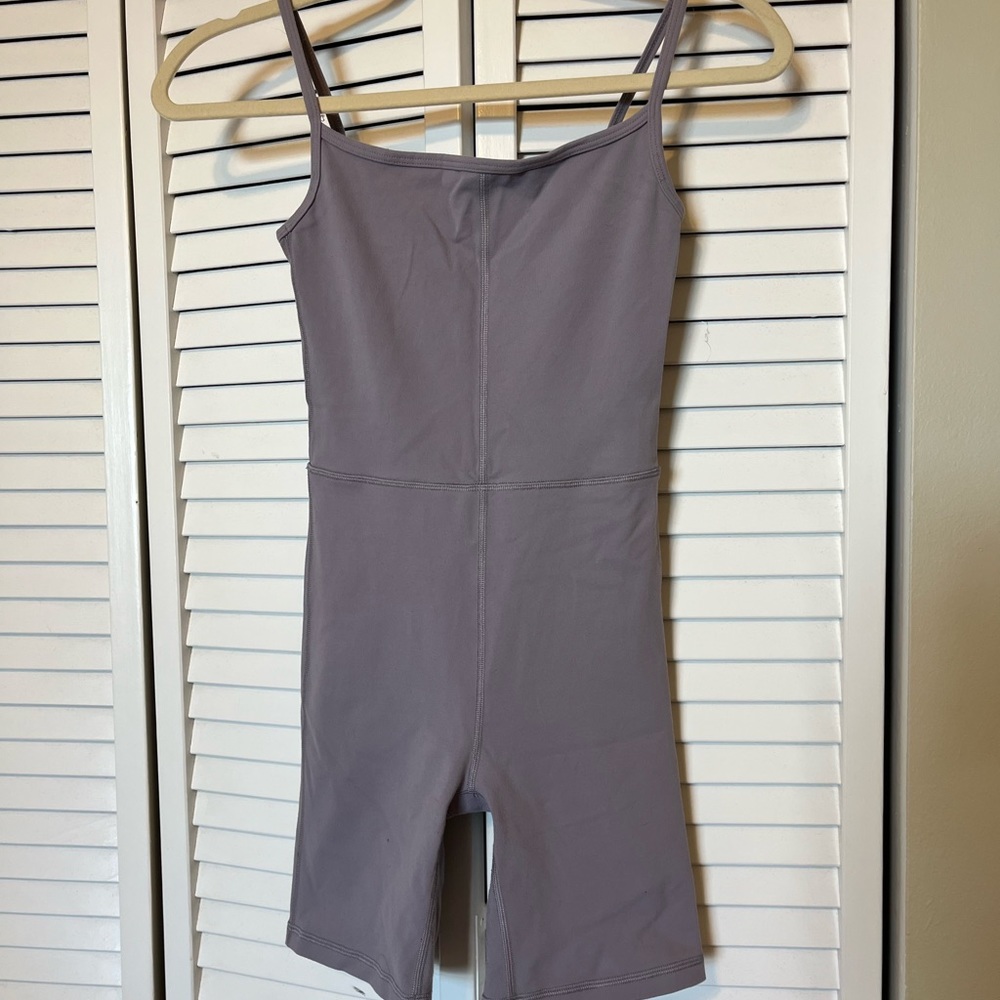 Divinity 7 in romper